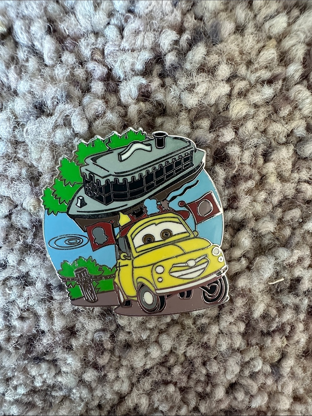 Disney Luigi  Pin